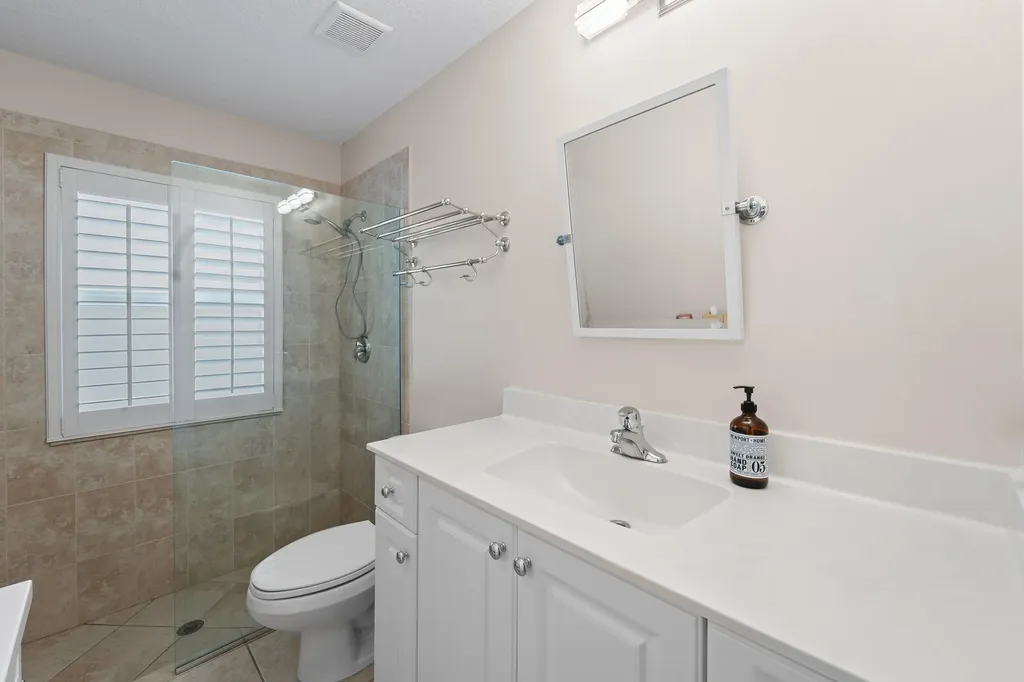 5658 S Fountains Drive Lake Worth FL 33467