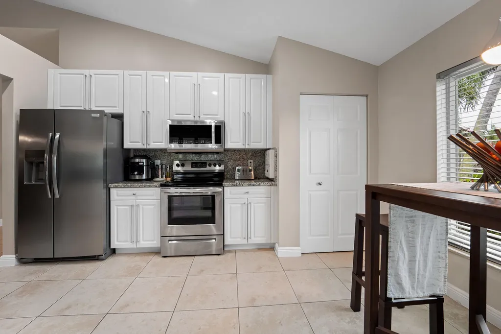5658 S Fountains Drive Lake Worth FL 33467
