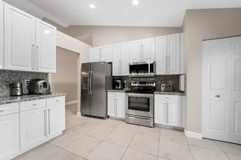 5658 S Fountains Drive Lake Worth FL 33467