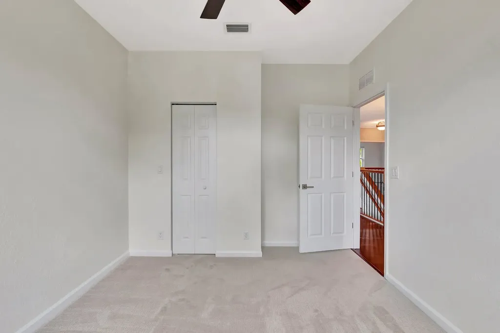 40 Country Lake Circle Boynton Beach FL 33436