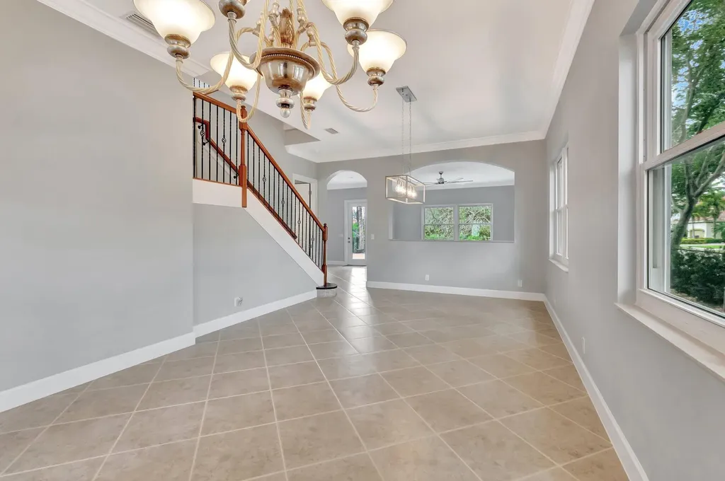 40 Country Lake Circle Boynton Beach FL 33436