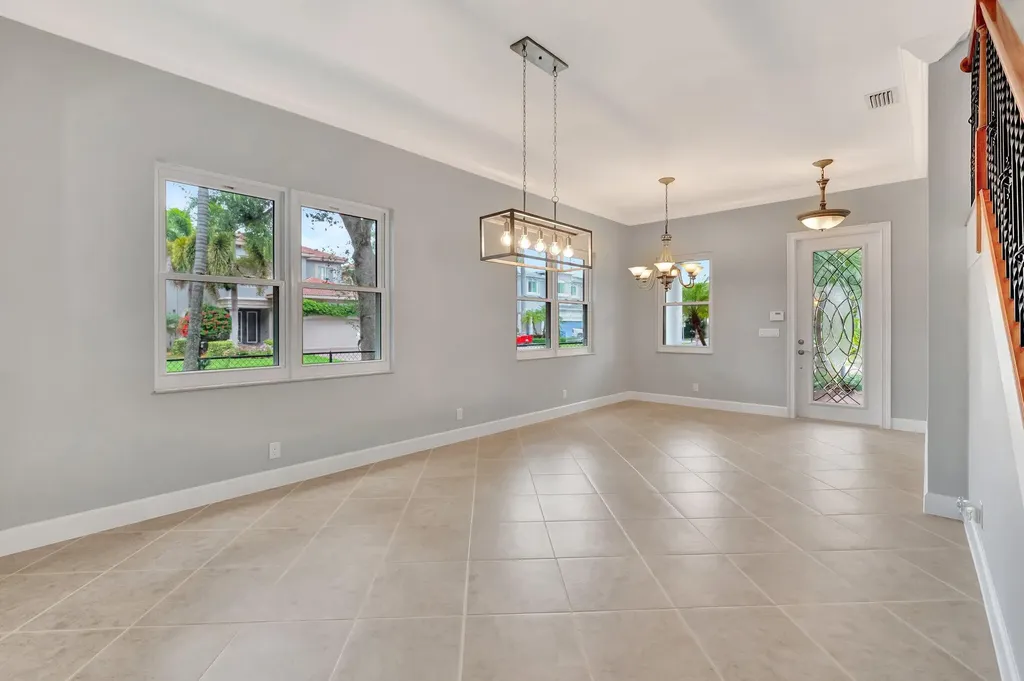 40 Country Lake Circle Boynton Beach FL 33436