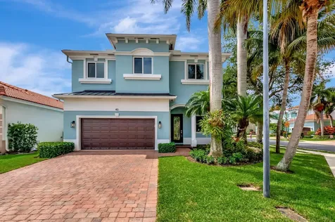 40 Country Lake Circle Boynton Beach FL 33436