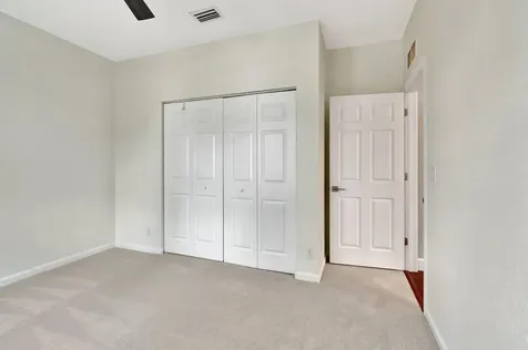 40 Country Lake Circle Boynton Beach FL 33436