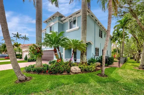 40 Country Lake Circle Boynton Beach FL 33436