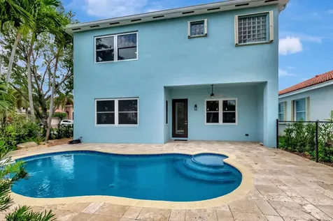 40 Country Lake Circle Boynton Beach FL 33436