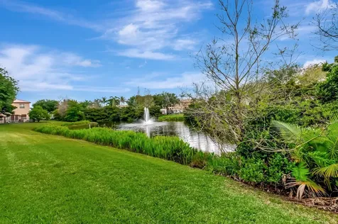 40 Country Lake Circle Boynton Beach FL 33436