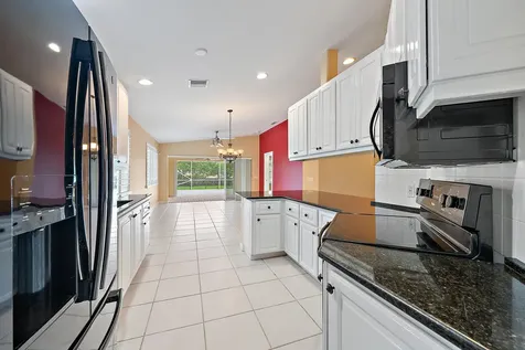 8431 SE Retreat Drive Hobe Sound FL 33455