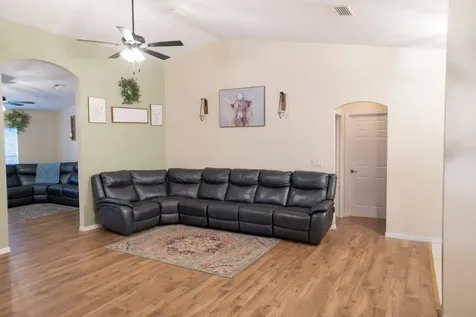 9134 Oviedo Street Sebring FL 33872