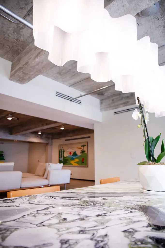 605 Lincoln Road Miami Beach FL 33139