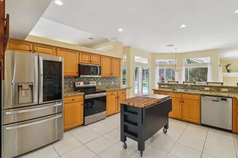 1190 SW Mirror Lake Cove Port St Lucie FL 34986
