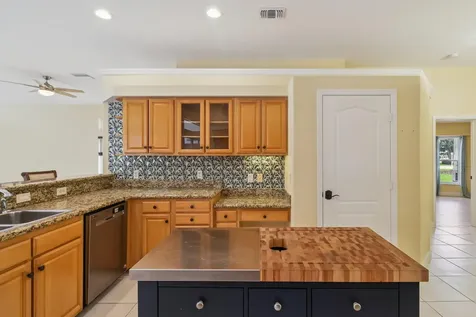 1190 SW Mirror Lake Cove Port St Lucie FL 34986