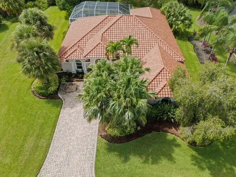1190 SW Mirror Lake Cove Port St Lucie FL 34986
