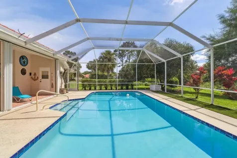 1190 SW Mirror Lake Cove Port St Lucie FL 34986