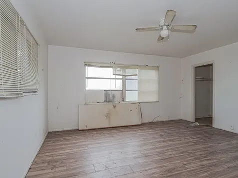 2448 1st Court SE Vero Beach FL 32962