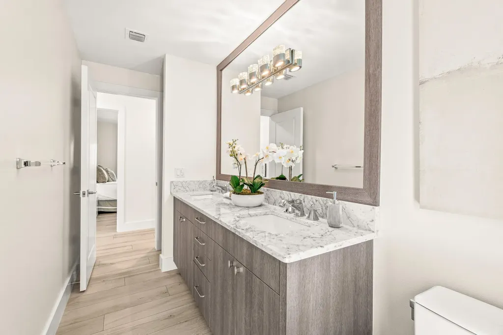 2367 Queen Palm Road Boca Raton FL 33432