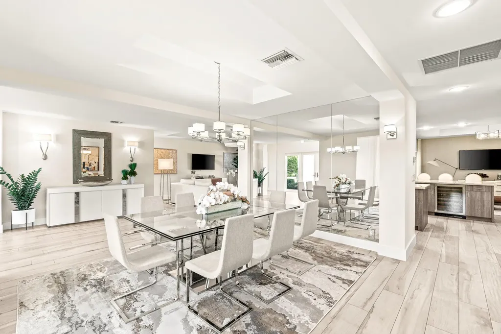 2367 Queen Palm Road Boca Raton FL 33432