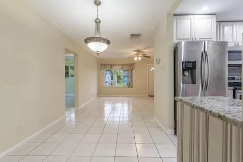 4915 NW 52nd Court Tamarac FL 33319