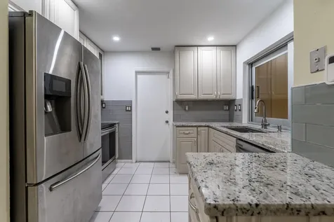 4915 NW 52nd Court Tamarac FL 33319