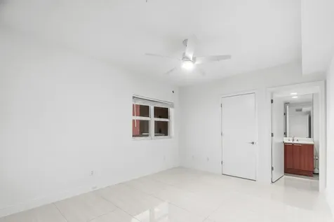 2650 Lake Shore Drive Riviera Beach FL 33404