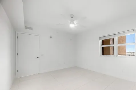2650 Lake Shore Drive Riviera Beach FL 33404