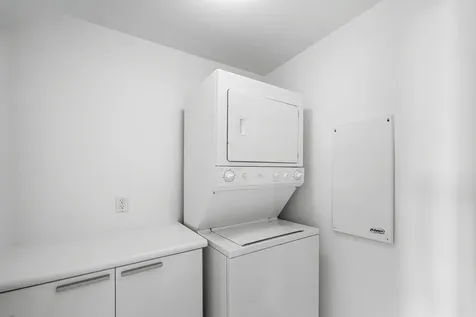 2650 Lake Shore Drive Riviera Beach FL 33404