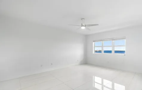 2650 Lake Shore Drive Riviera Beach FL 33404