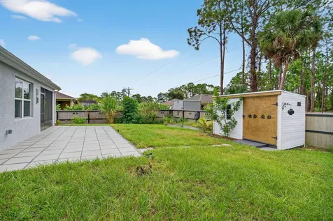 280 Falls Church Street SW Palm Bay FL 32908
