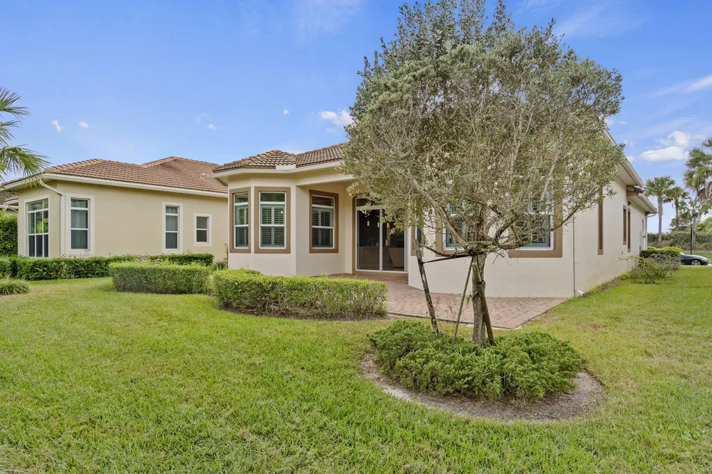 10937 SW Visconti Way Port St Lucie FL 34986