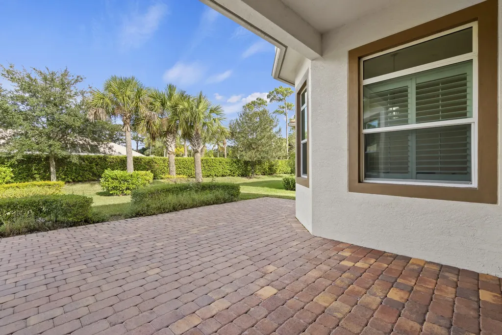 10937 SW Visconti Way Port St Lucie FL 34986