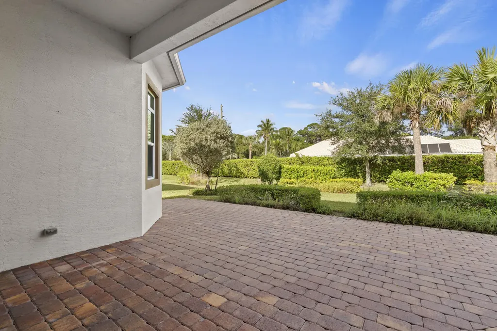 10937 SW Visconti Way Port St Lucie FL 34986