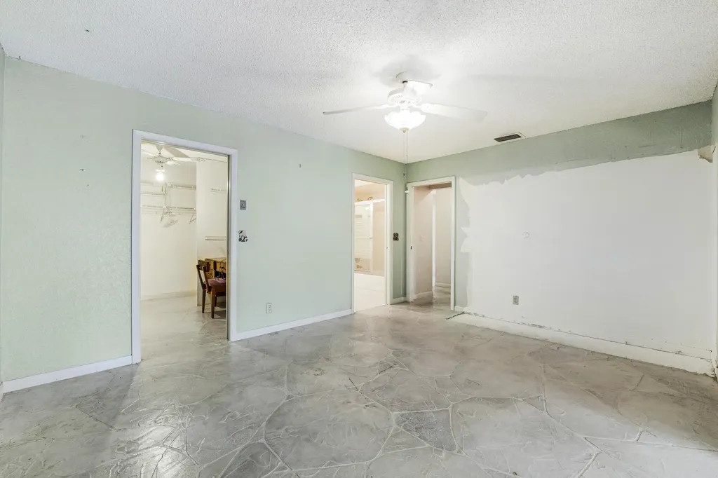 8421 Bonita Isle Drive Lake Worth FL 33467