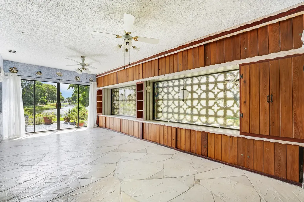 8421 Bonita Isle Drive Lake Worth FL 33467