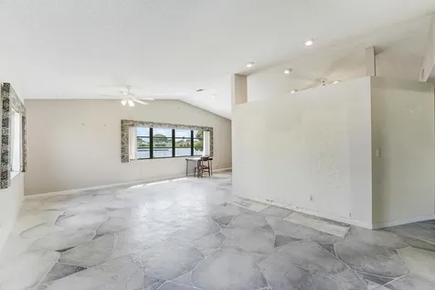 8421 Bonita Isle Drive Lake Worth FL 33467
