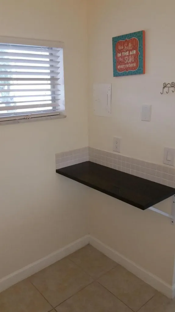 2534 Garden Drive S Lake Worth FL 33461