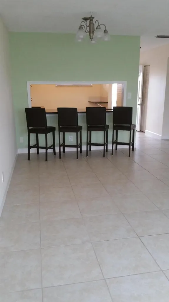 2534 Garden Drive S Lake Worth FL 33461
