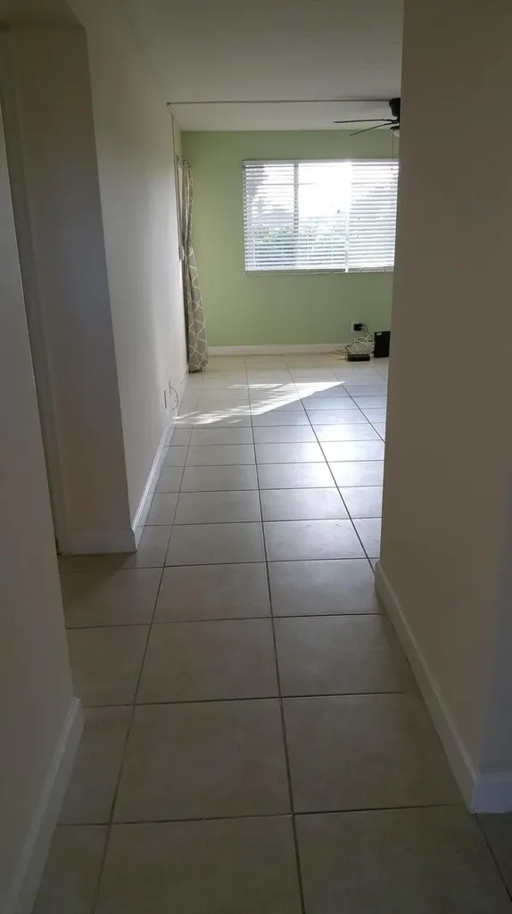 2534 Garden Drive S Lake Worth FL 33461