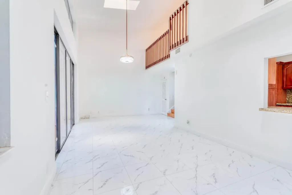 101 Fairway Lane Royal Palm Beach FL 33411