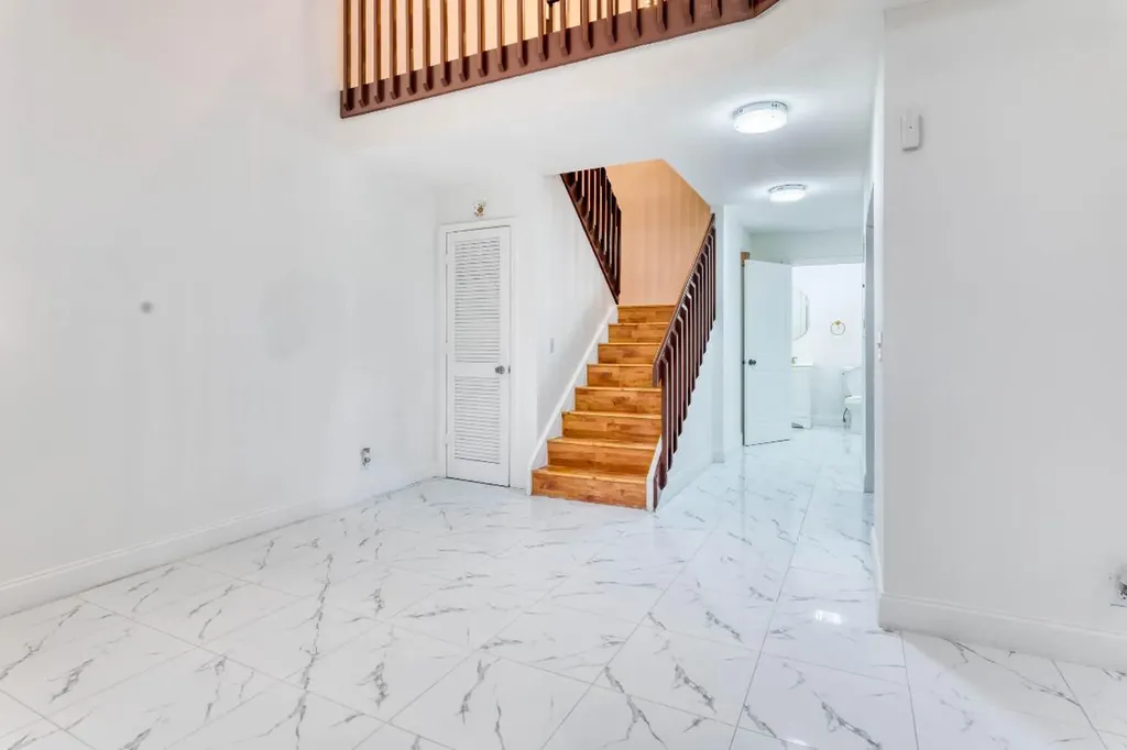 101 Fairway Lane Royal Palm Beach FL 33411