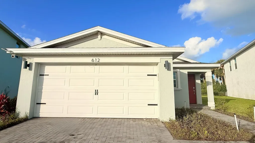 612 Papillon Street SW Palm Bay FL 32908