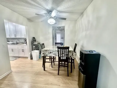 583 Fanshaw Boca Raton FL 33434