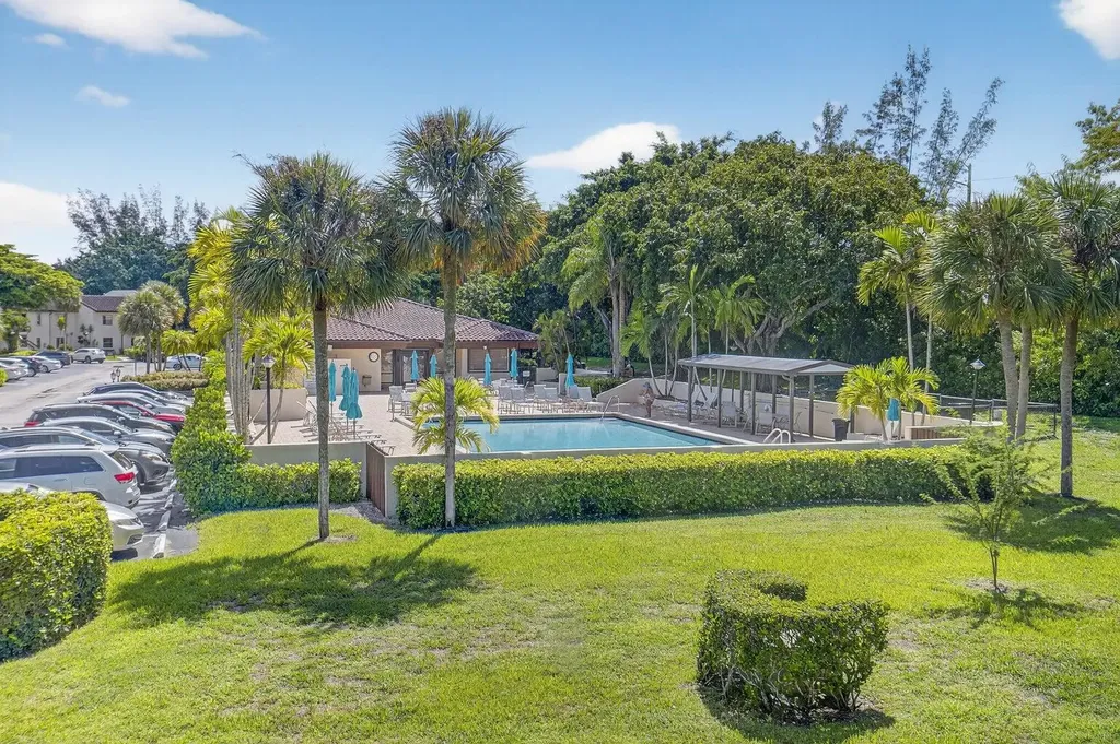 21734 Arriba Real Boca Raton FL 33433