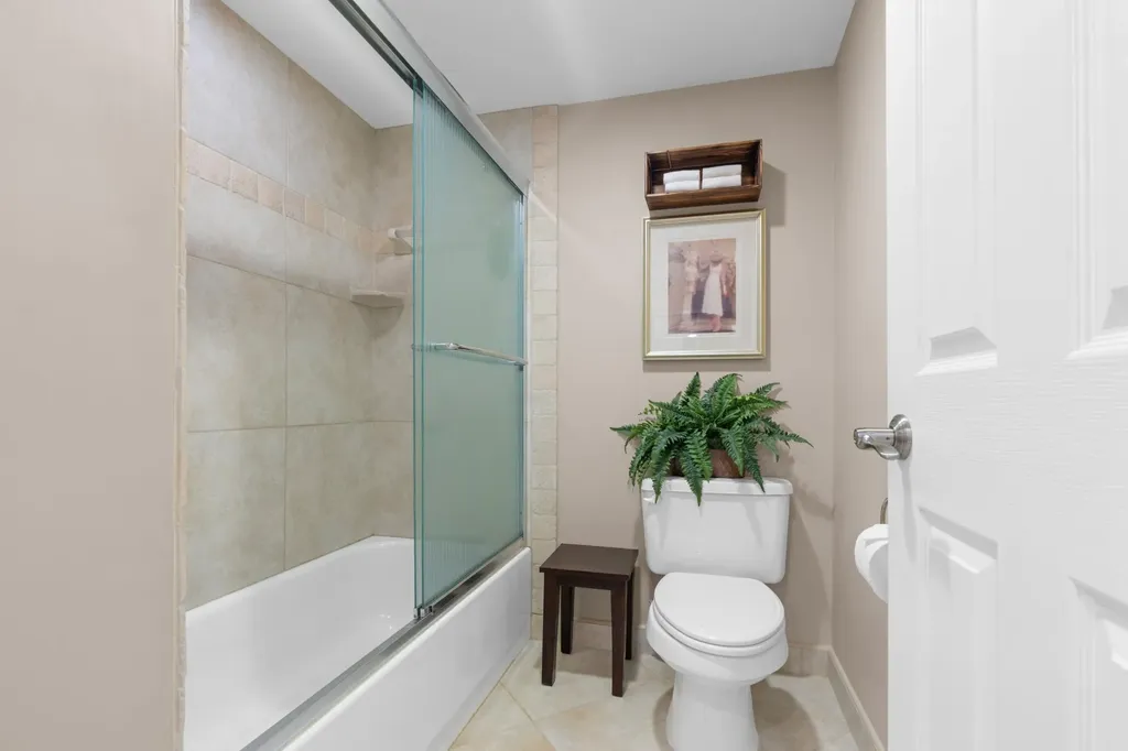 21734 Arriba Real Boca Raton FL 33433