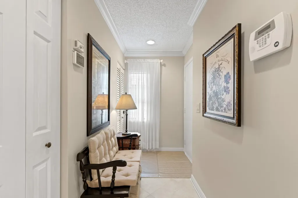 21734 Arriba Real Boca Raton FL 33433