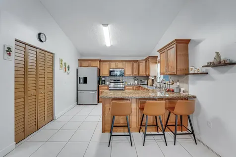 610 NW 207th Avenue Pembroke Pines FL 33029