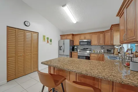 610 NW 207th Avenue Pembroke Pines FL 33029