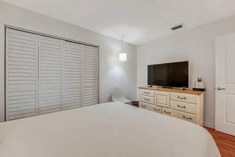 610 NW 207th Avenue Pembroke Pines FL 33029