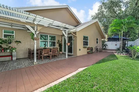 610 NW 207th Avenue Pembroke Pines FL 33029