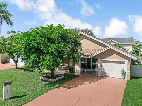 610 NW 207th Avenue Pembroke Pines FL 33029