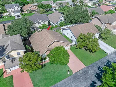 610 NW 207th Avenue Pembroke Pines FL 33029